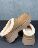 נעלי UGG