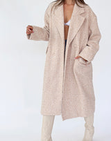 מעיל צמר ארוך