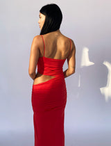 שמלה פתח בבטן