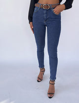 גינס לייקרה שילוב חגורה