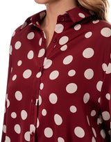 מכופתרת סאטן נקודות