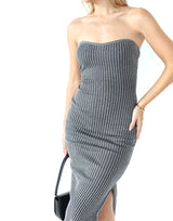 שמלת אריג סטרפלס