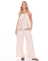 חליפת פשתן חרוזים