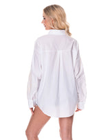 מכופתרת רקמה