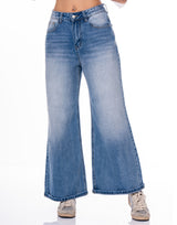 ג'ינס שפשוף לבן