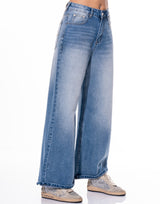 ג'ינס שפשוף לבן