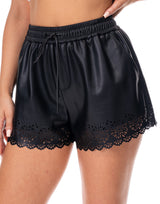 שורט עור פרח