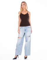 גופיית תחרה