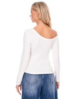 חולצה א סימטרית