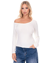 חולצה א סימטרית