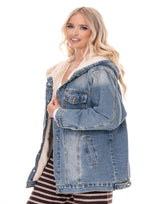 ג׳קט ג׳ינס פרווה שילוב חגורה