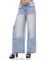 ג'ינס תיקתקים