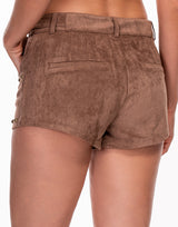 שורט סויד ניטים