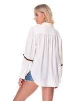 מכופתרת פשתן חרוזים