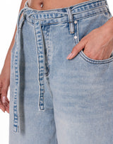 ברמודה ג'ינס קשירה