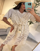 שמלת קרושה בשילוב טישרט וחגורה