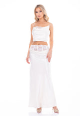 חליפת חצאית סאטן שילוב תחרה