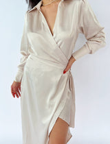 שמלת מקסי קשירה בצד