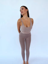 טופ ספורטיבי אלו יוגה