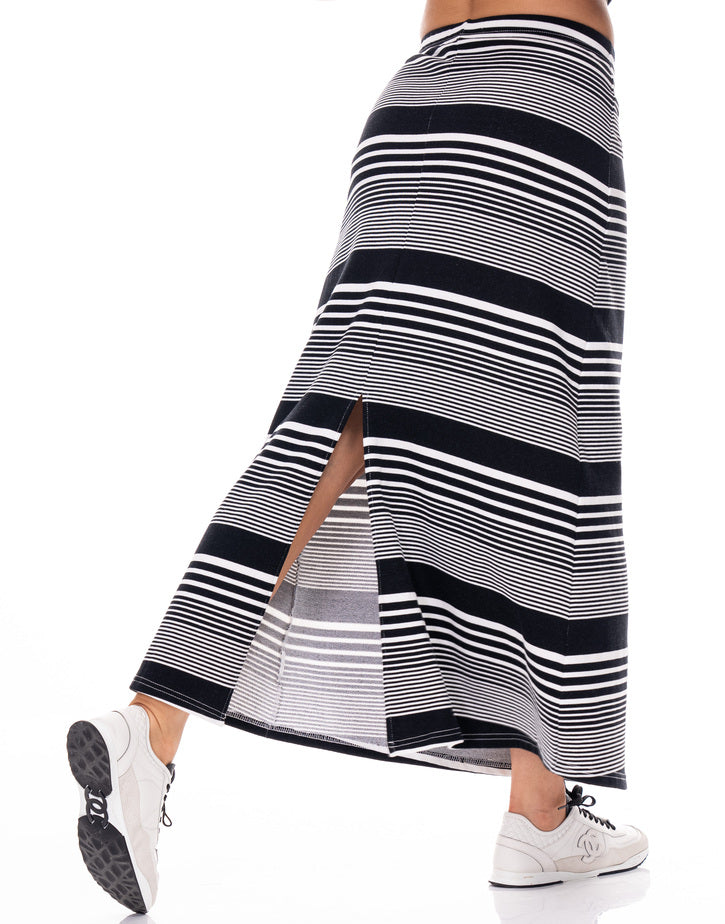 חצאית מקסי פסים