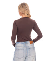 בגד גוף אבזם