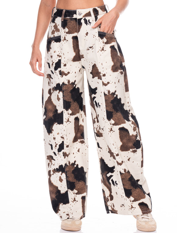 ג'ינס הדפס פרה