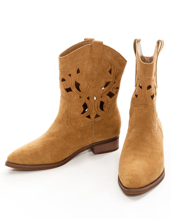 מגף בוקרים קצר