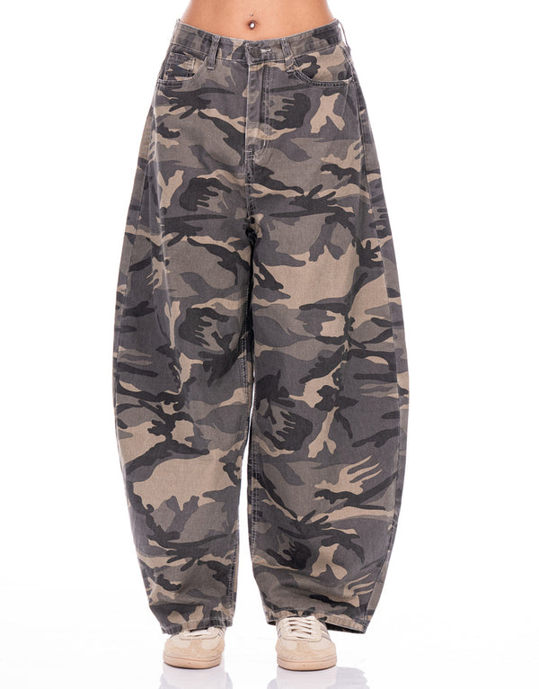 ג'ינס באגי צבאי