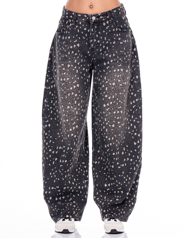 ג'ינס מנומר