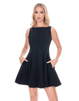 שמלה קלאסית פעמון