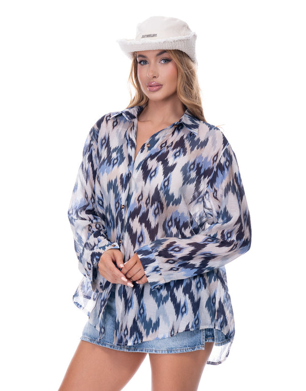 מכופתרת הדפס