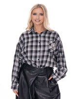 חולצה משובצת כיס