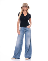 טישרט בייסיק כפתורים