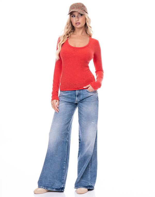 בייסיק שרוול ארוך