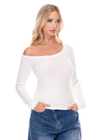 חולצה א סימטרית