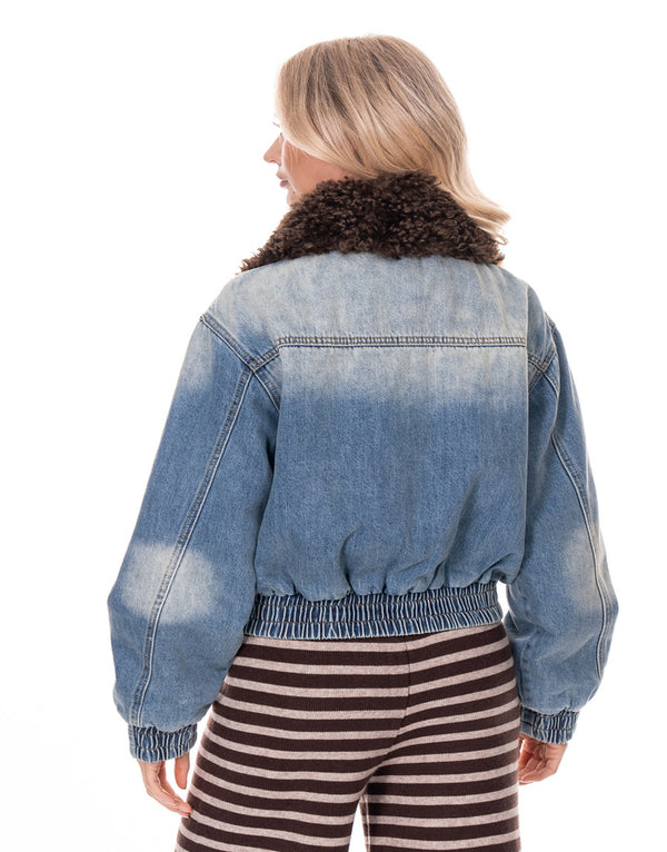 ג'קט ג׳ינס צווארון פרווה