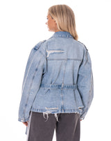 ג׳קט ג׳ינס קשירה