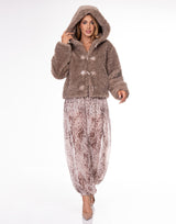 מעיל דמוי פרווה