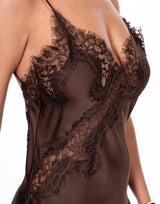 שמלת סאטן א סימטרית