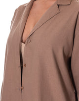 חליפת פשתן שורט גומי (חום)