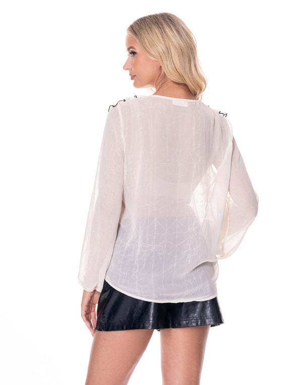 חולצת שיפון מלמלות