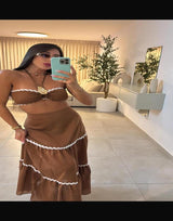 חליפת טופ סטרפלס חצאית