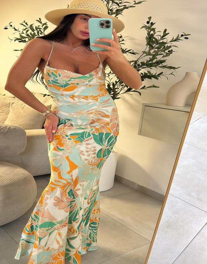 שמלת סאטן מקסי