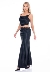 חליפת חצאית סאטן שילוב תחרה