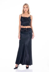 חליפת חצאית סאטן שילוב תחרה